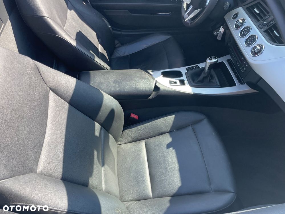 BMW Z4 sDrive23i - 11