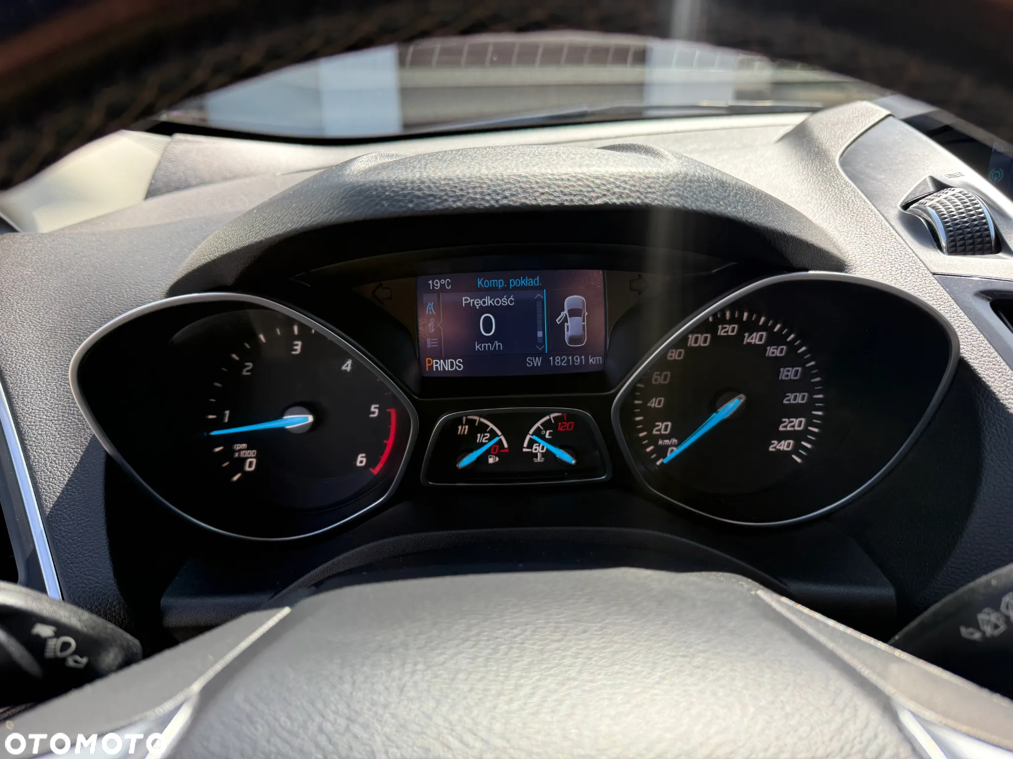 Ford Kuga 2.0 TDCi 4x4 Individual - 24