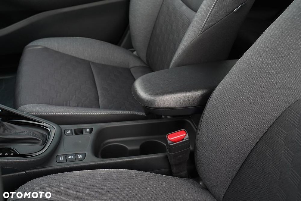 Toyota Yaris - 12