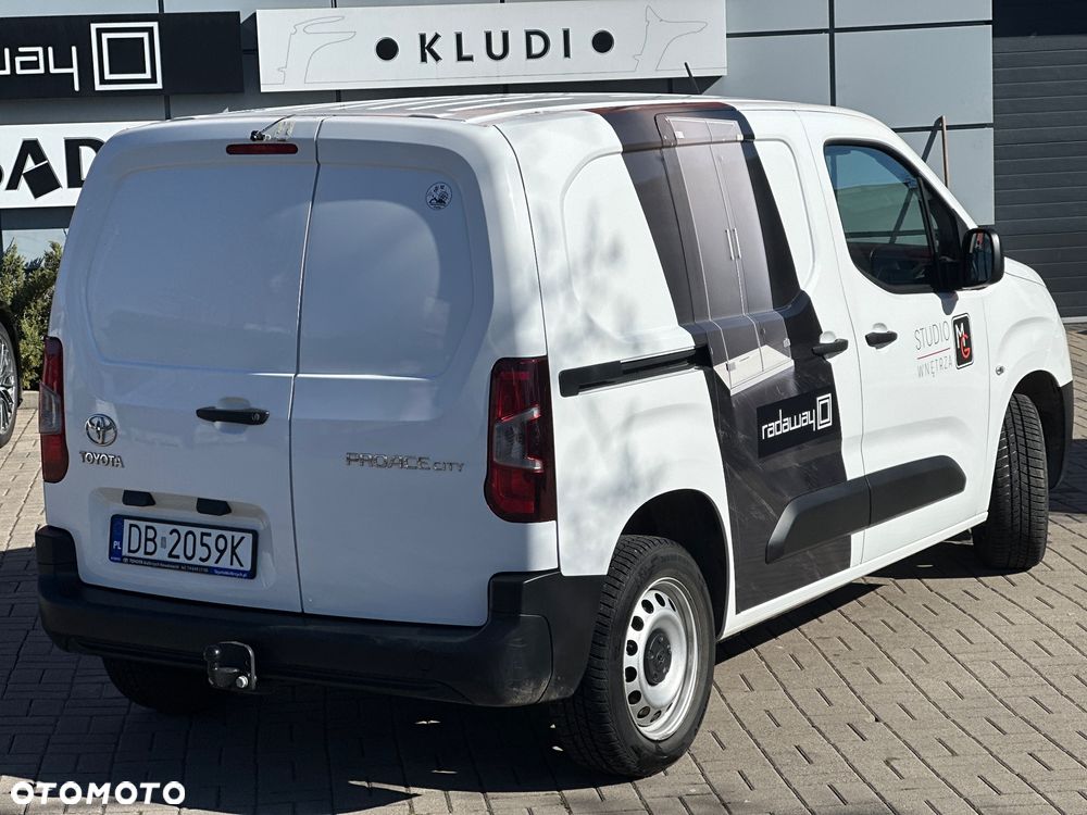 Toyota ProAce Kombi 1.5 D-4D Compact 2,6t - 4