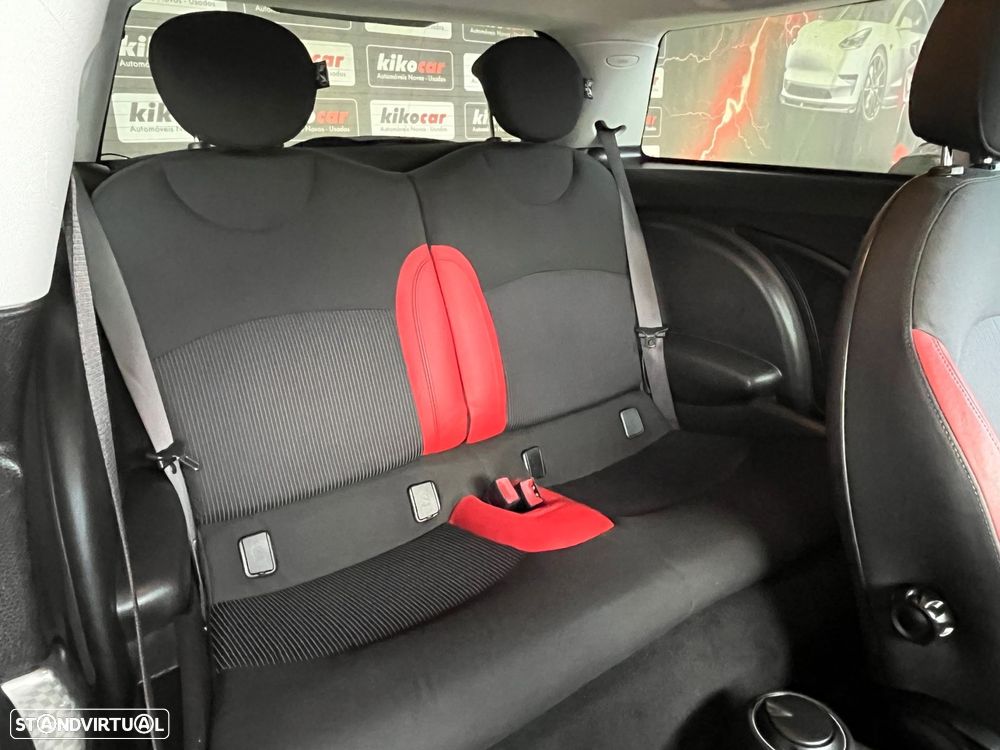 MINI 3 Portas Cooper S - 36