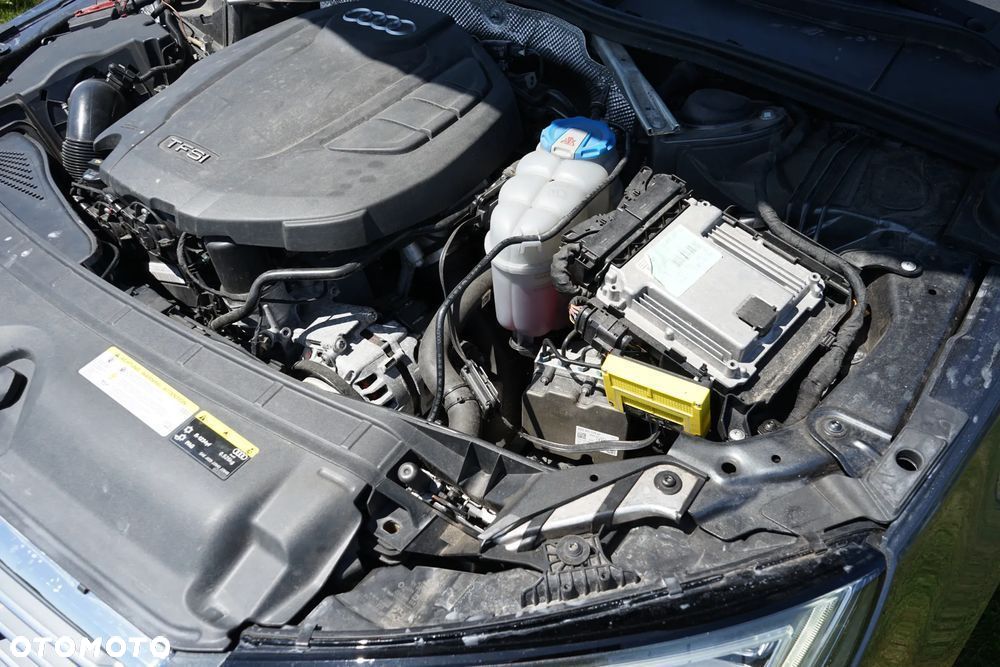 Audi A4 Avant 40 TFSI S tronic S line - 34