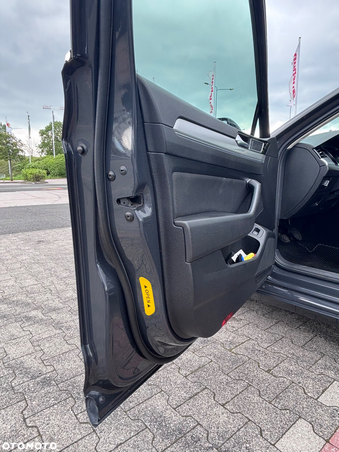 Volkswagen Passat 2.0 TDI BMT 4Mot Highline - 19
