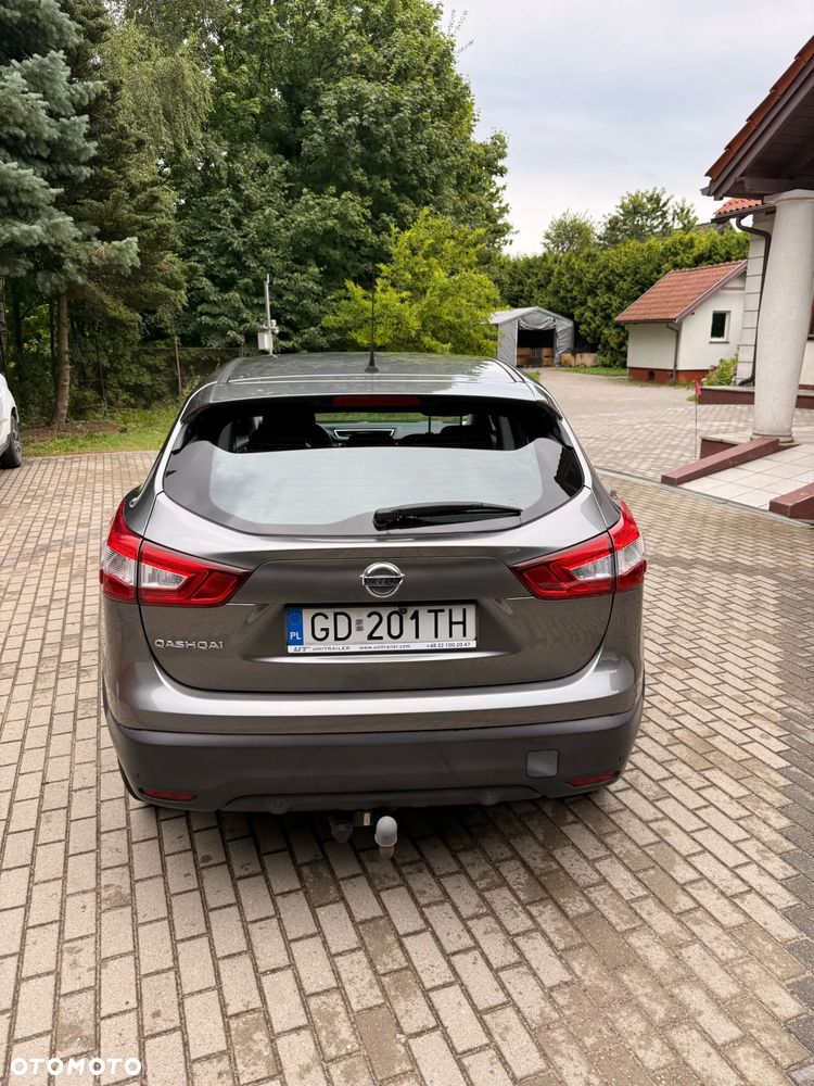 Nissan Qashqai 1.2 DIG-T Acenta Xtronic EU6 - 9