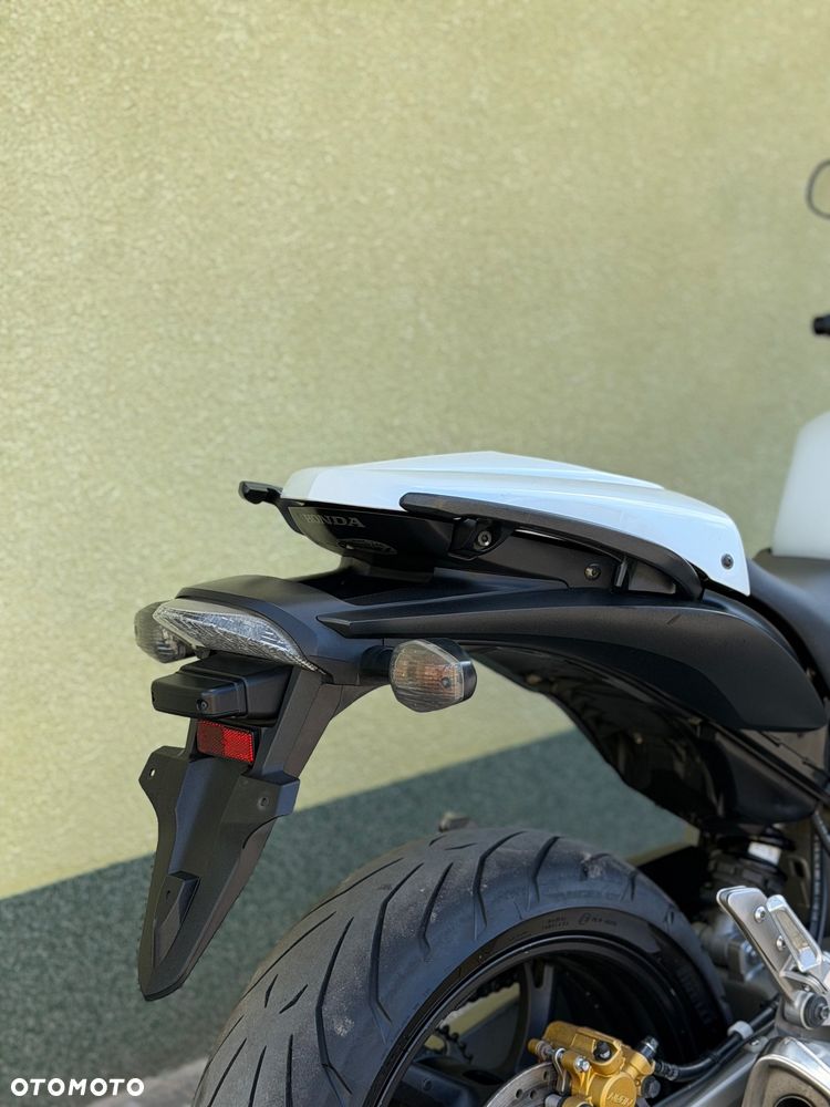 Honda Hornet - 11