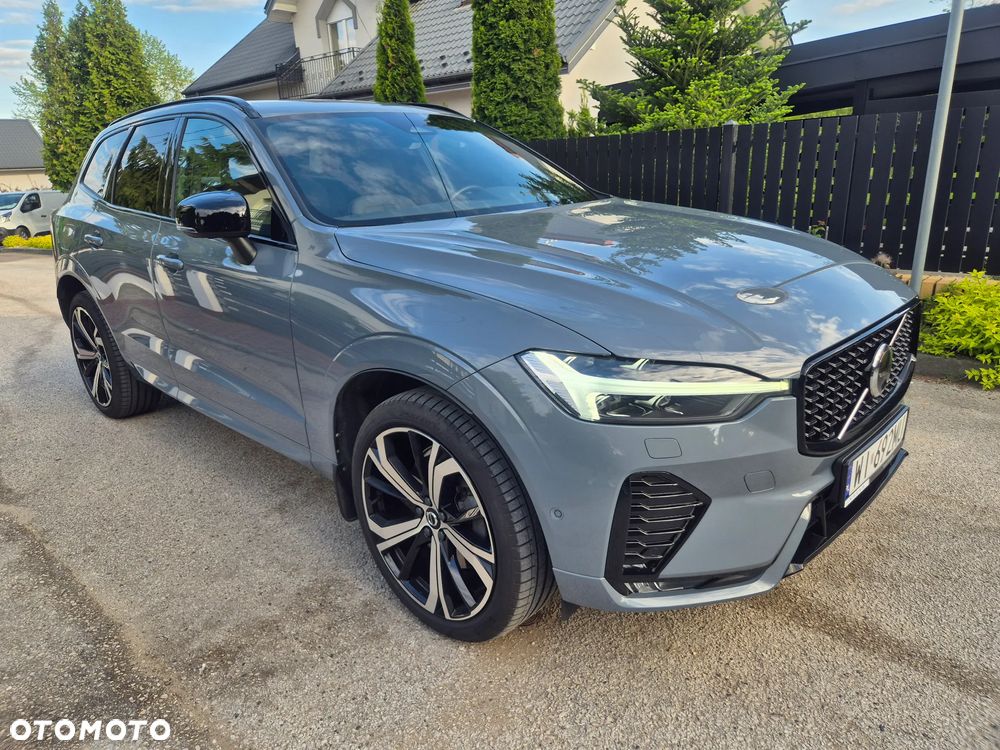 Volvo XC 60 B4 D AWD Plus Dark - 6