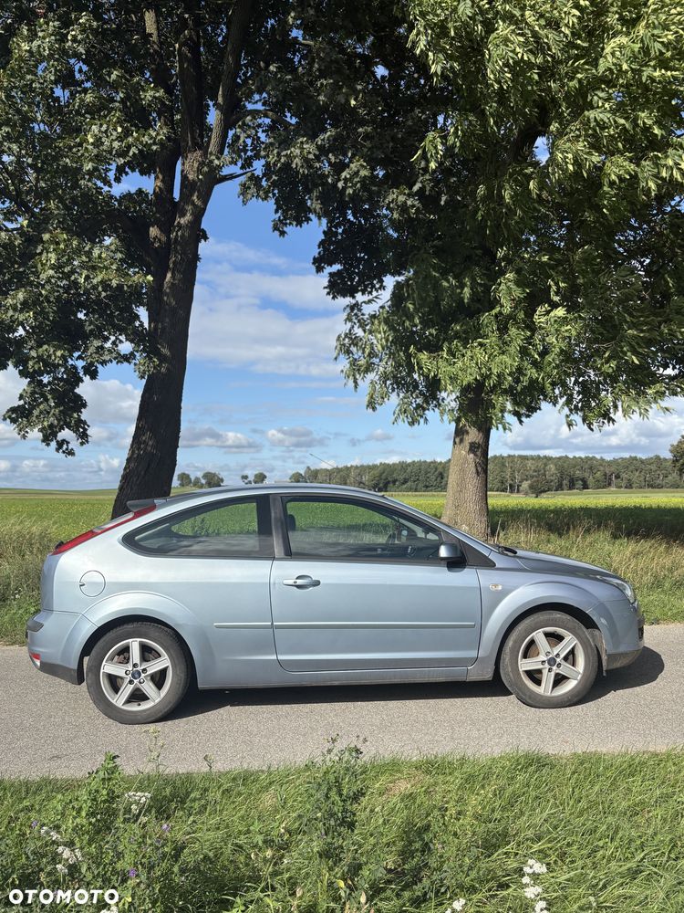 Ford Focus 1.6 Ambiente - 8