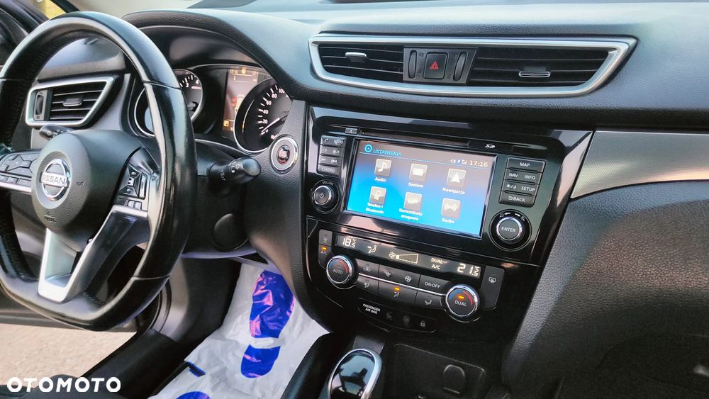Nissan Qashqai 1.2 DIG-T Xtronic 360 - 5