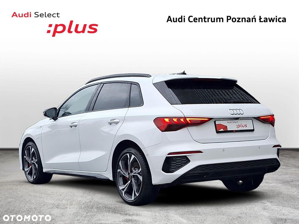 Audi A3 Sportback - 4