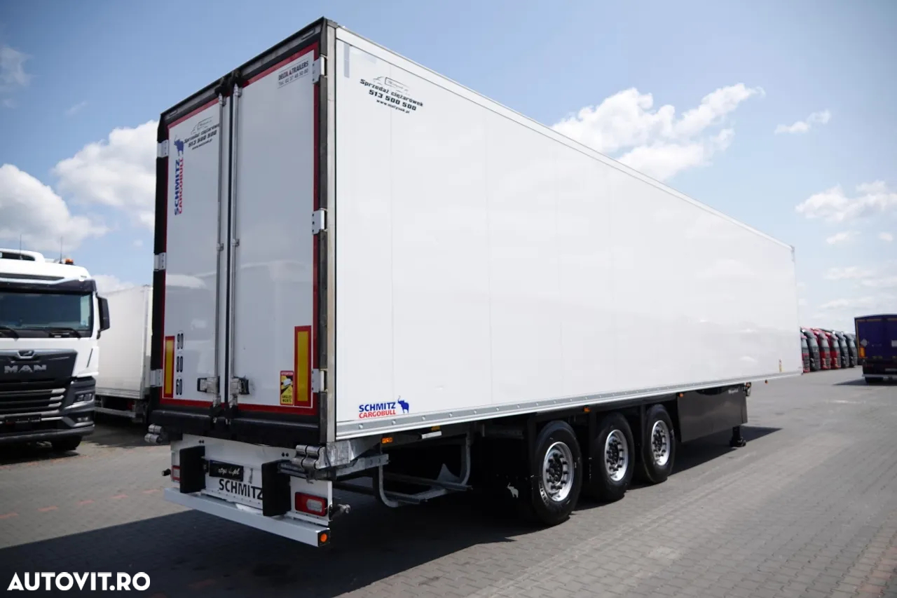 Schmitz Cargobull FRIGIDER / TRANSPORT VECTOR 1550 UNITĂȚI / DOPPELSTOCK / AXĂ RIDICATĂ / COȘ PENTRU PALEȚI / 2022 - 7