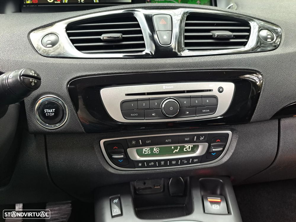 Renault Scénic ENERGY dCi 110 EDC BOSE EDITION - 21