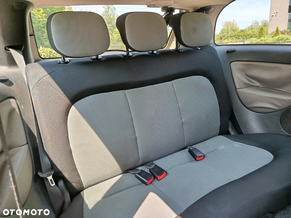 Lancia Ypsilon Y 1.3 16v Multijet - 10