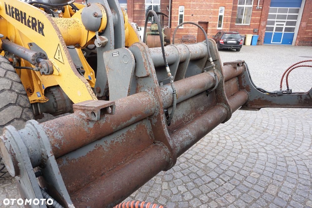 Liebherr L546 6900h Szybkozlacze - 15