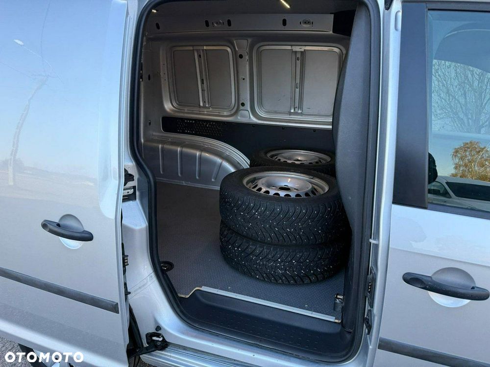 Volkswagen Caddy - 28
