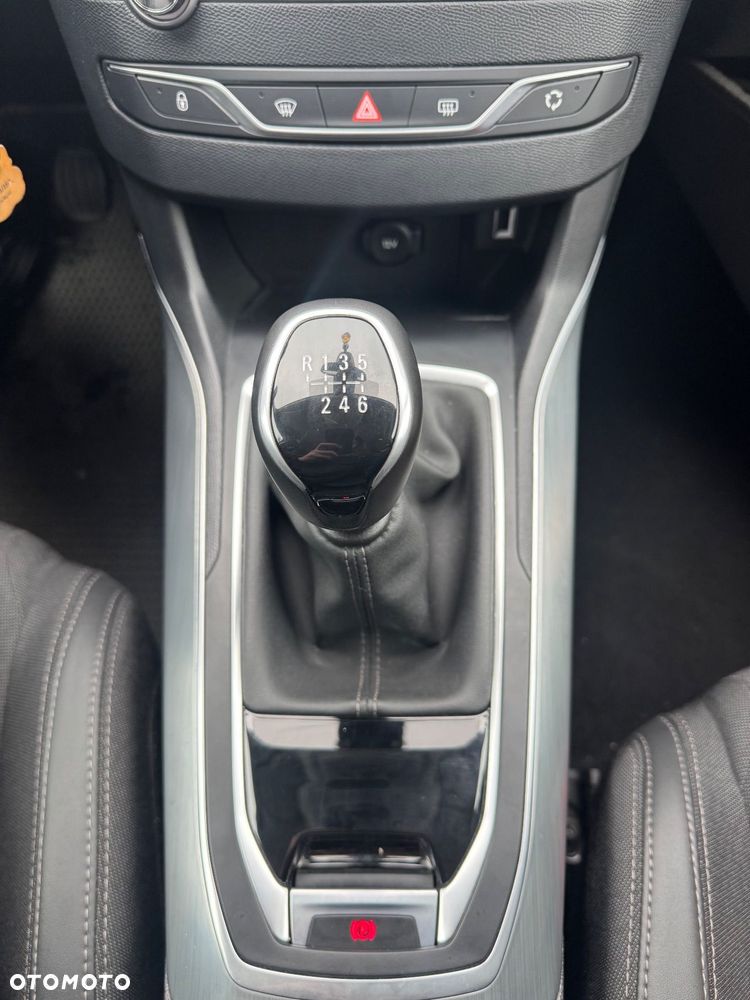 Peugeot 308 1.5 BlueHDi Active S&S - 16