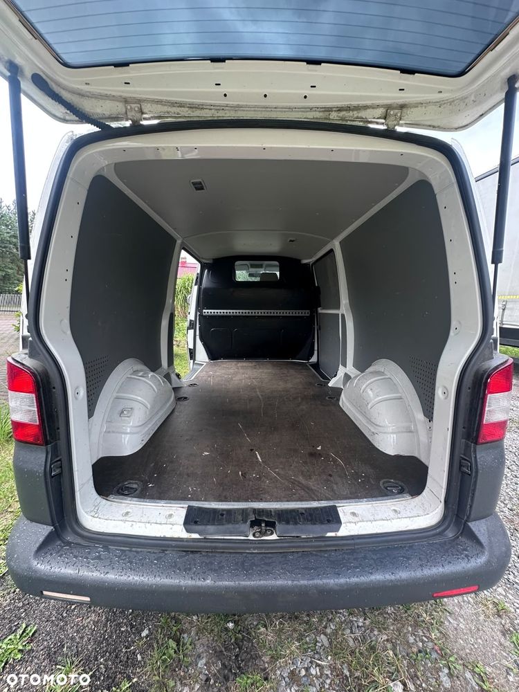 Volkswagen Transporter - 18