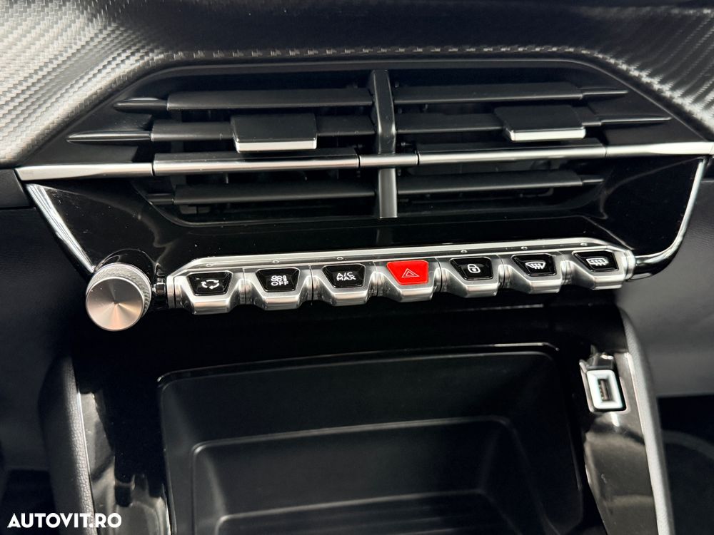 Peugeot 2008 PureTech 100 Stop&Start Active Pack - 27