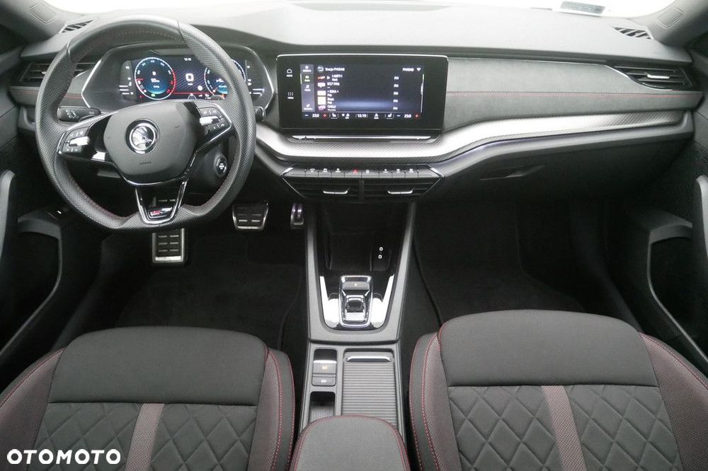 Skoda Octavia 2.0 TSI RS DSG - 8