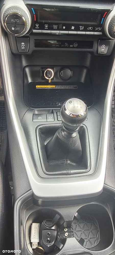 Toyota RAV4 2.0 Active 4x2 - 15