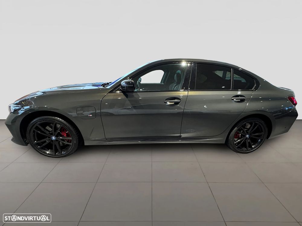 BMW 320 e Pack M Auto - 3