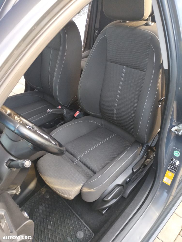 Opel Astra 1.7 CDTI DPF ecoFLEX TourerStart/Stop Edition - 9