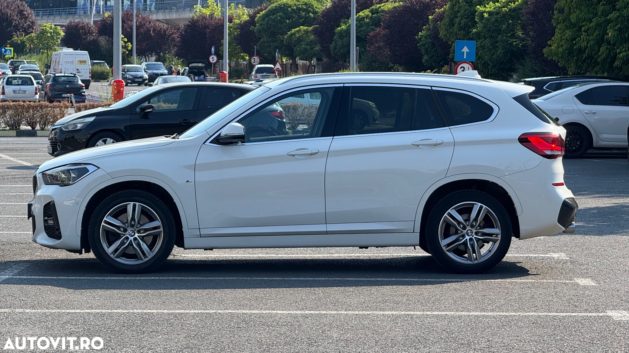 BMW X1 xDrive20d AT - 4