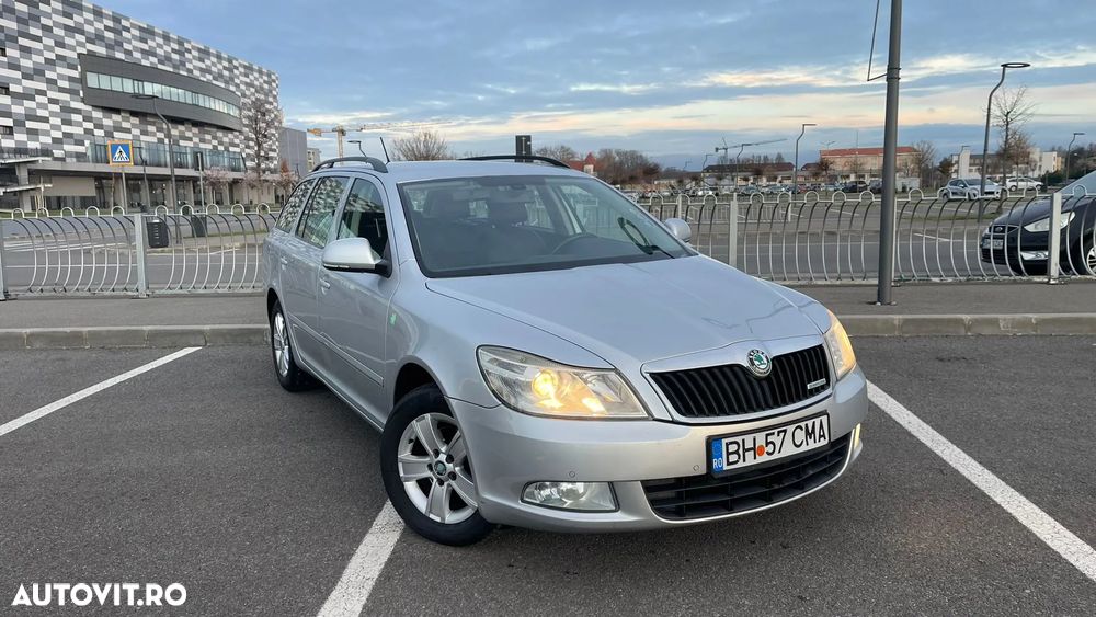Skoda Octavia 1.6 TDI DPF Active Green tec - 1