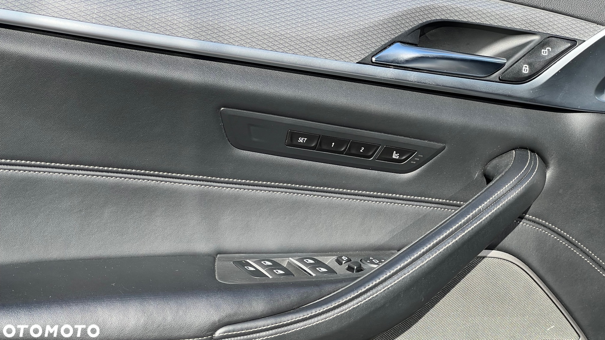 BMW Seria 5 530i xDrive M Sport sport - 15