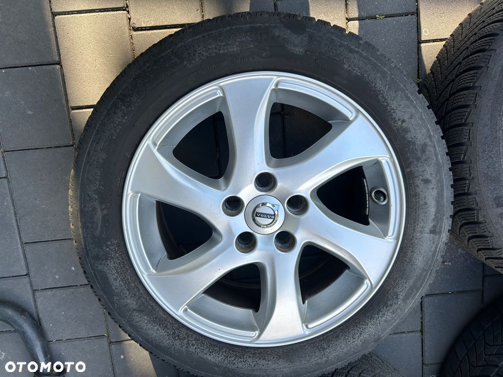 Koła zimowe Felgi Volvo 5x108 ET50 Goodyear 205/55/16 - 4