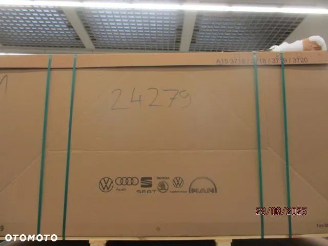 VW CRAFTER CALIFORNIA WNĘTRZE 2021 | NOWE 39km | RHD FABRYCZNE - 8