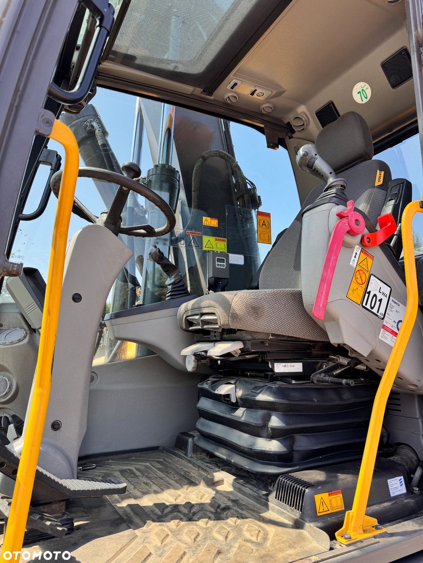 Volvo EW140D - 15