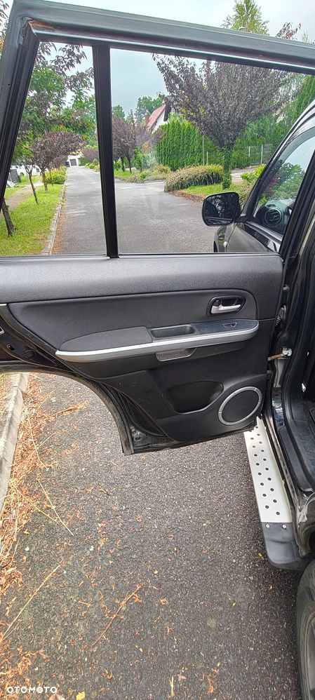 Suzuki Grand Vitara - 8
