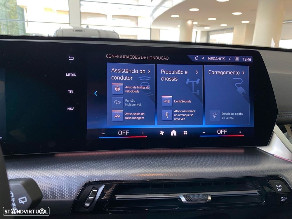 BMW iX1 xDrive30 Pack Desportivo M - 14