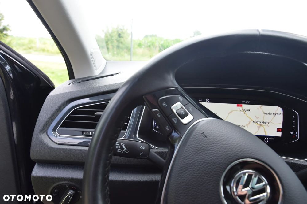 Volkswagen T-Roc 1.5 TSI ACT Premium - 34
