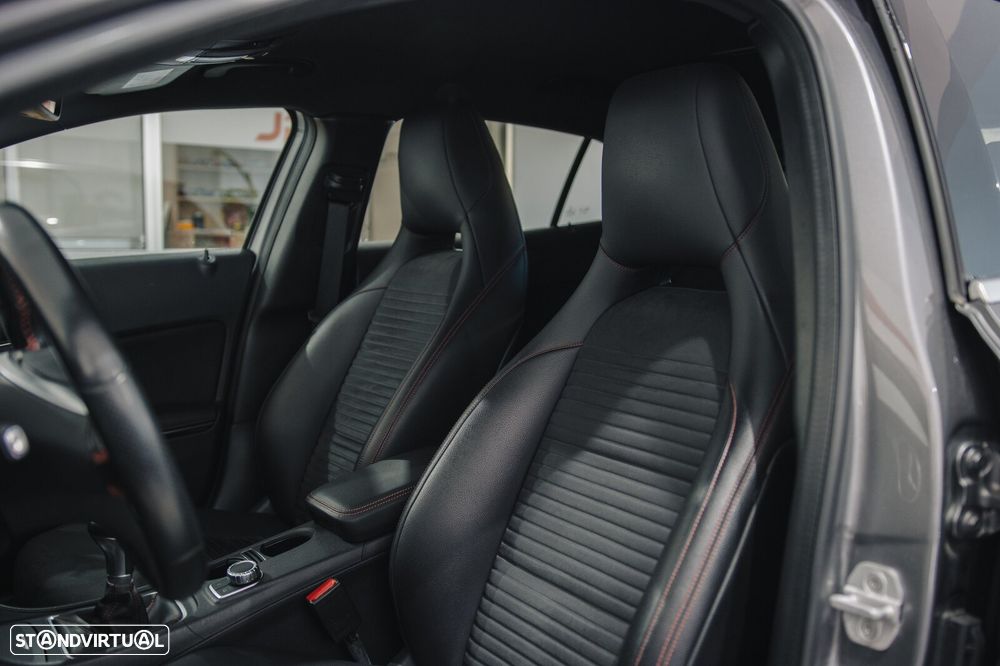 Mercedes-Benz GLA 180 CDi AMG Line - 11