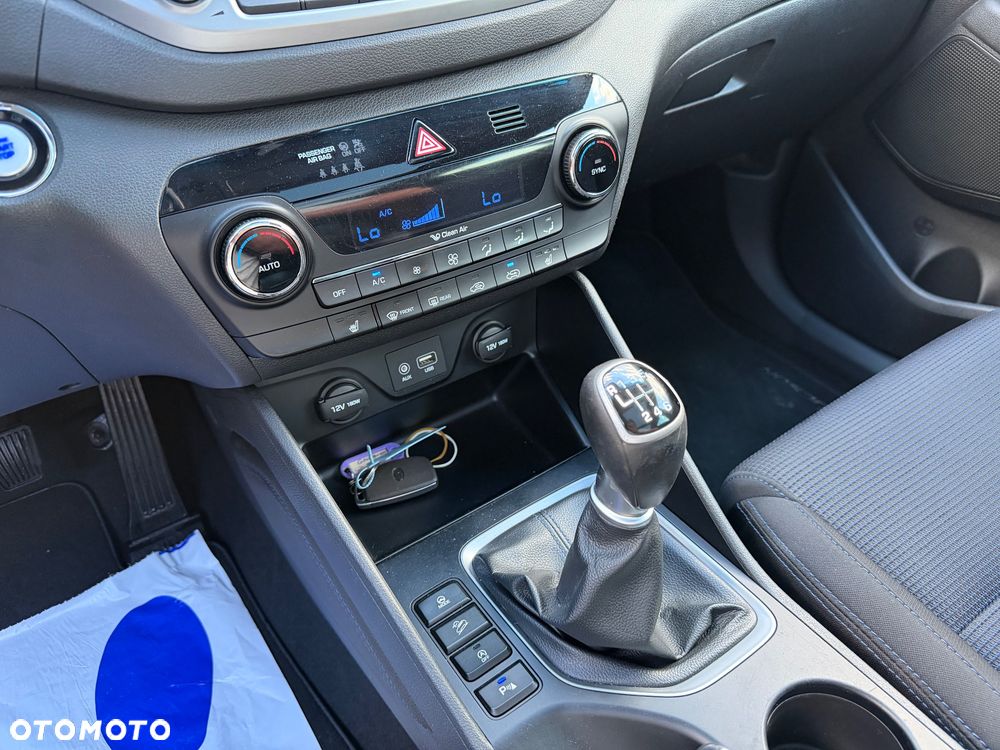 Hyundai Tucson 1.7 CRDI BlueDrive Comfort 2WD - 33