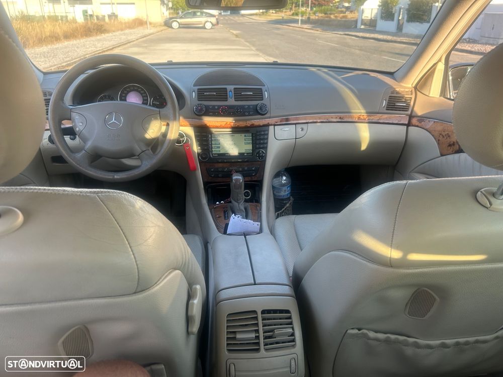 Mercedes-Benz E 270 - 7