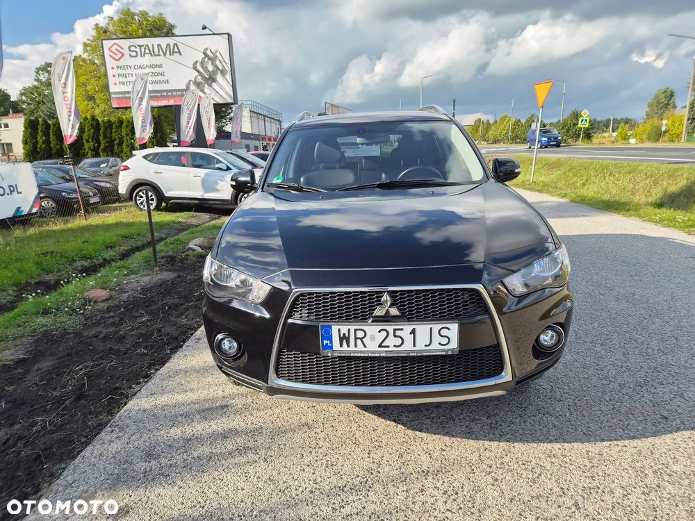 Mitsubishi Outlander 2.0 2WD Invite - 2