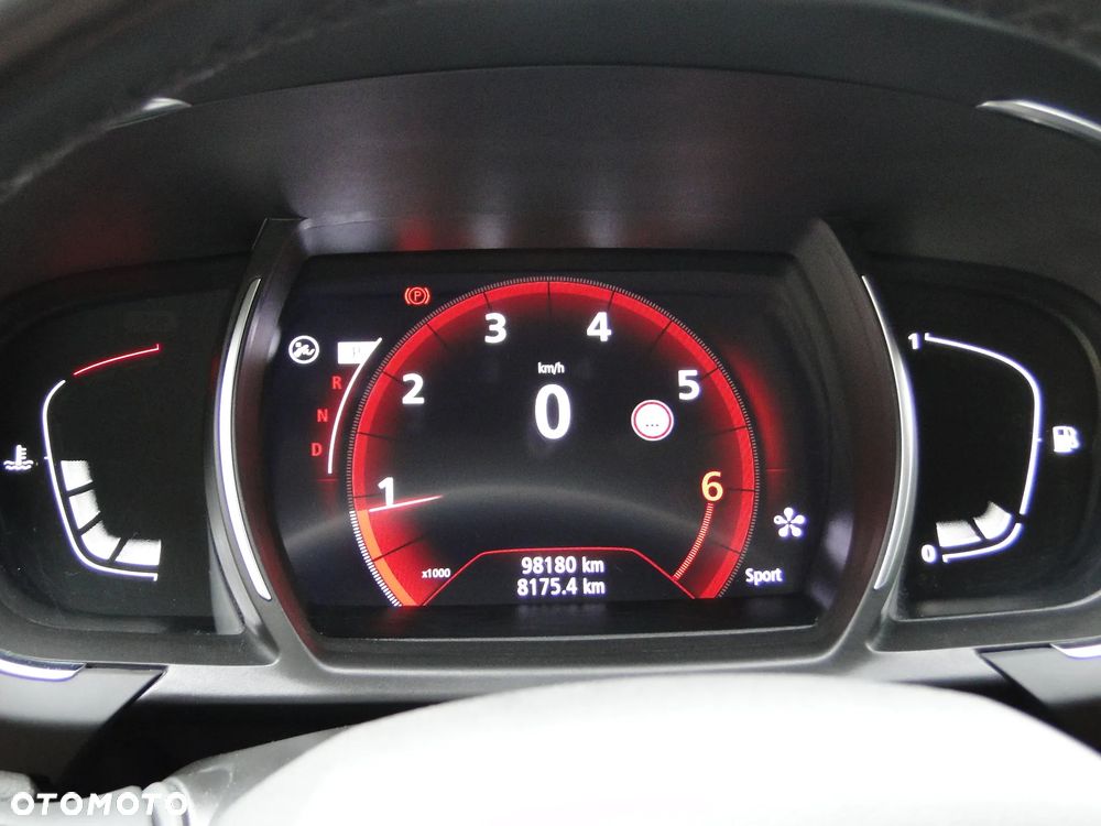 Renault Grand Scenic - 24