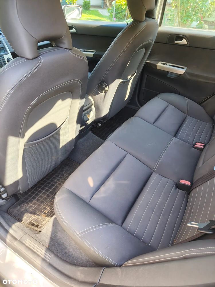 Volvo S40 2.0D - 9