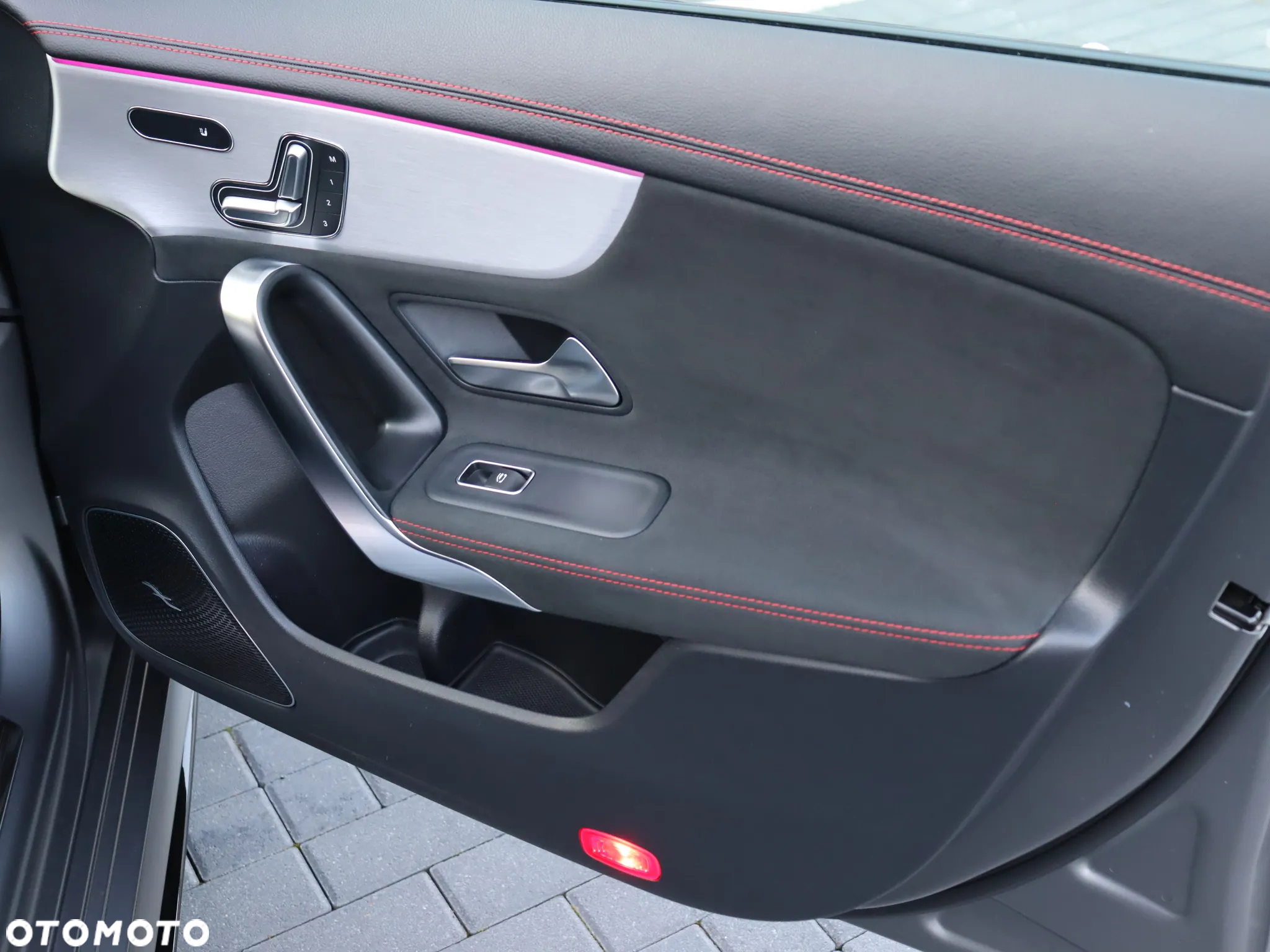 Mercedes-Benz CLA AMG 45 S 4-Matic+ 8G-DCT - 34