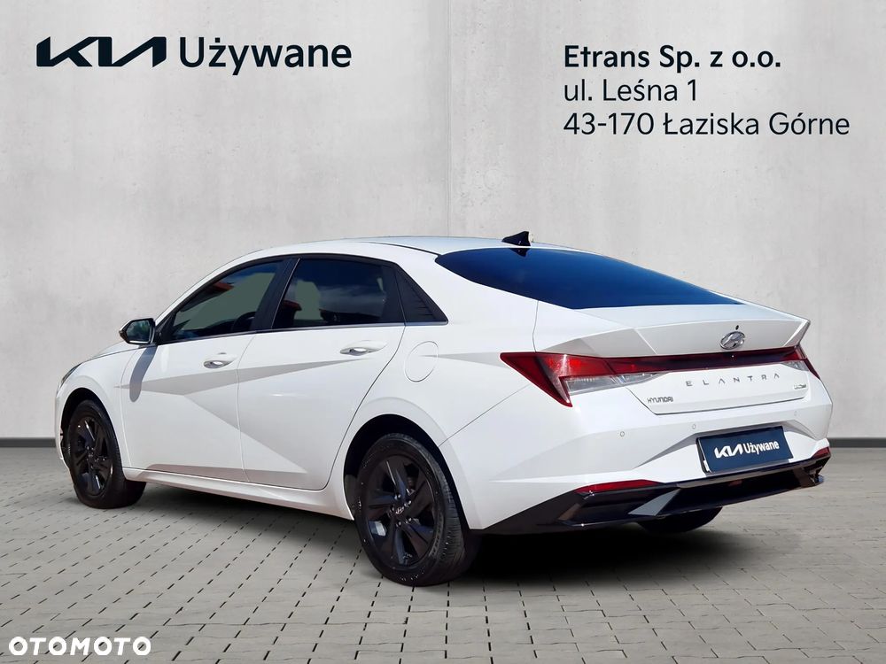 Hyundai Elantra 1.6 Smart - 3