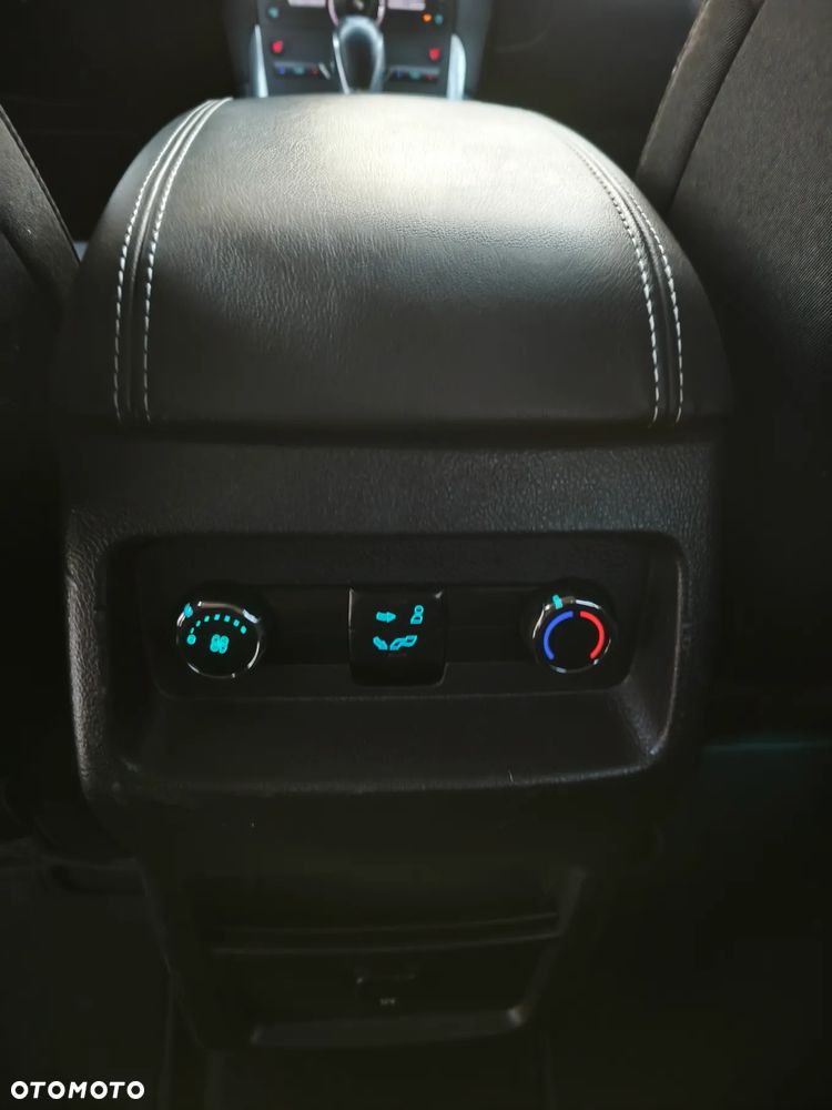 Ford Galaxy 2.0 TDCi Bi-Turbo Titanium PowerShift - 16