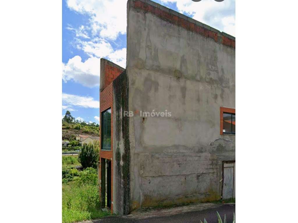 Armazém com logradouro em Olaria, Chão de Lopes, Mação - Grande imagem: 2/6