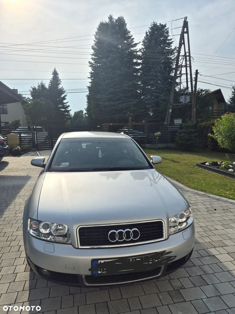 Audi A4 Limousine 1.8T - 10