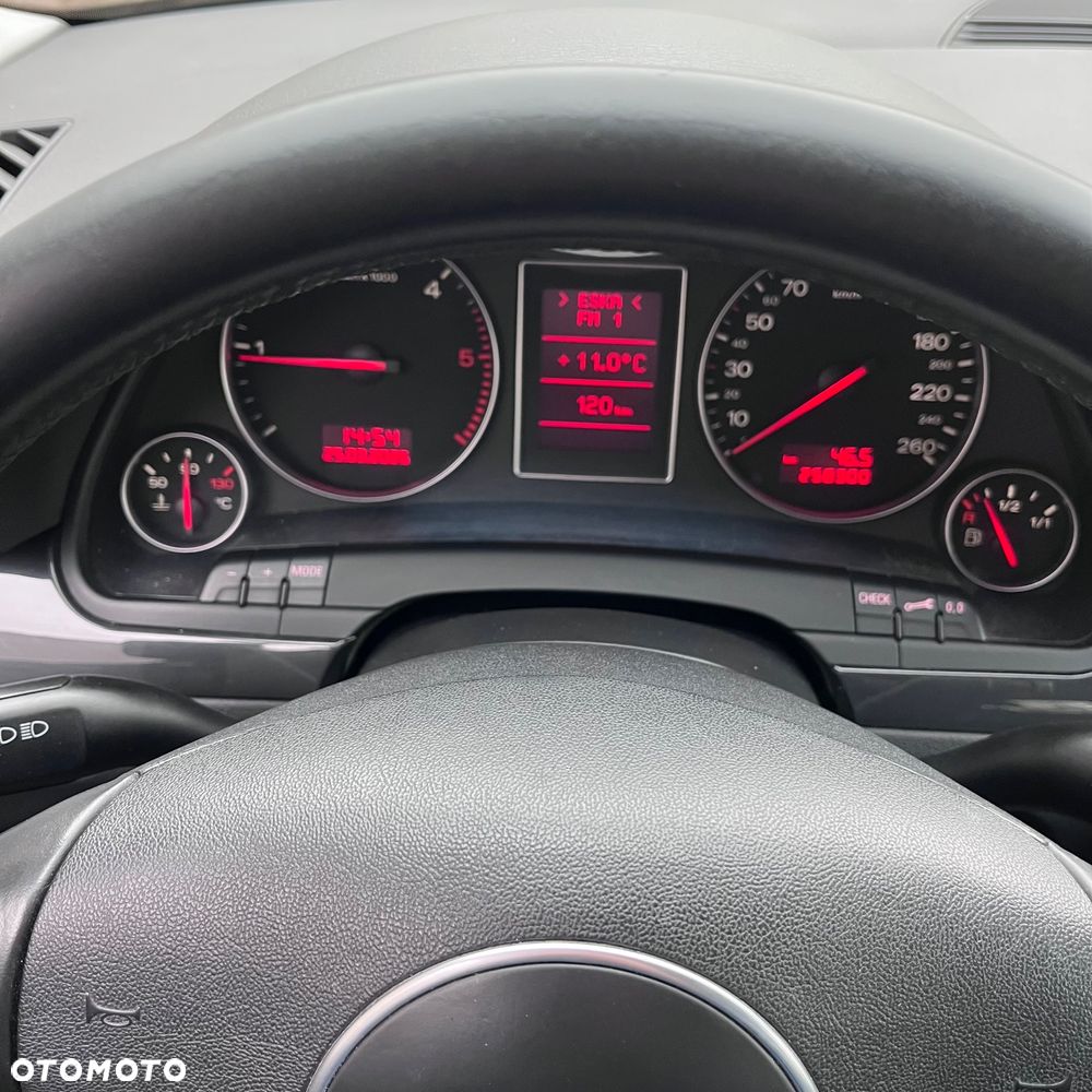 Audi A4 Avant 1.9 TDI - 24