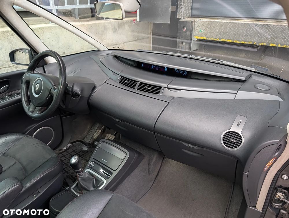 Renault Espace 2.0 Initiale - 17