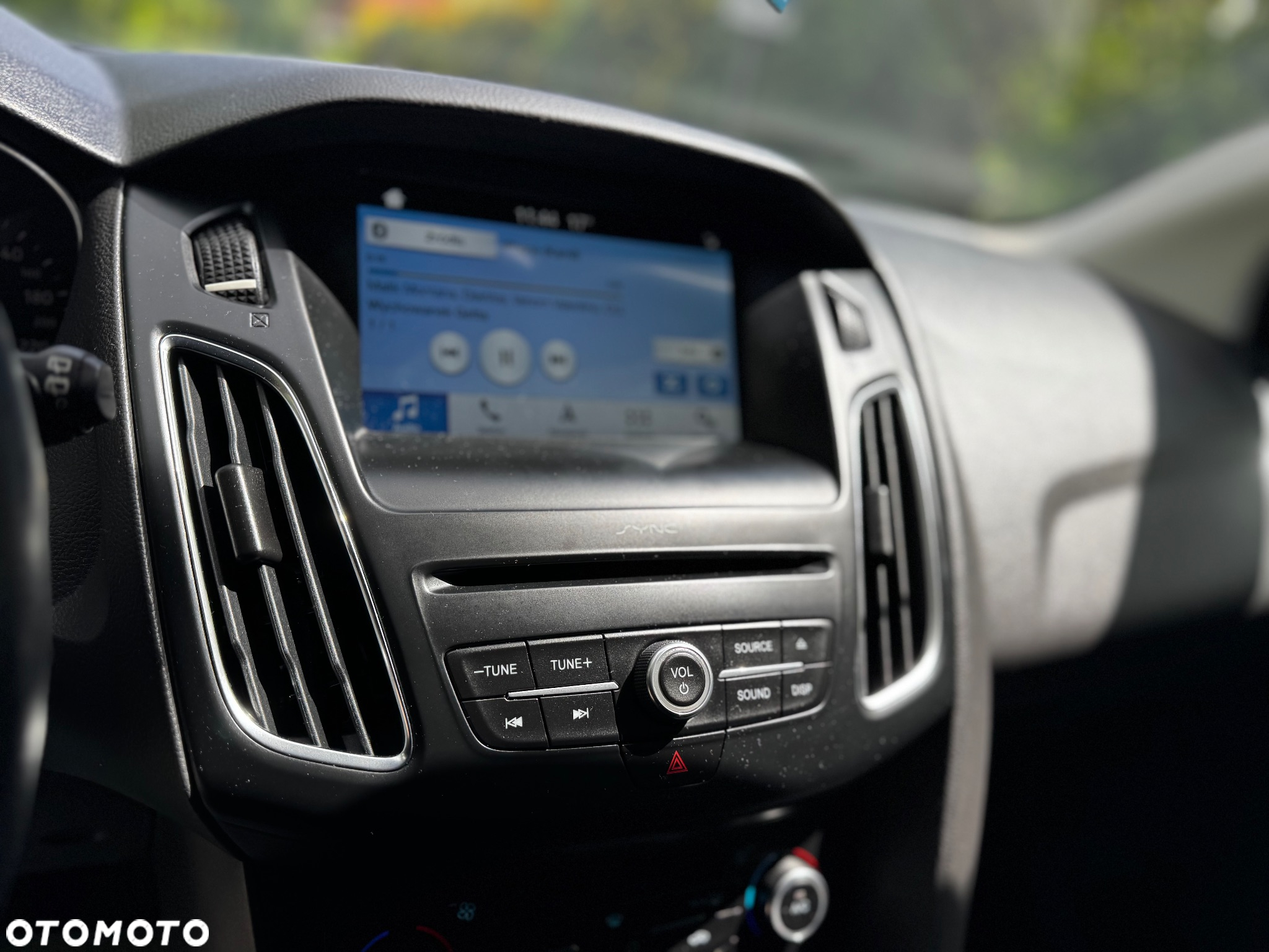 Ford Focus 1.5 TDCi SYNC Edition ASS - 16