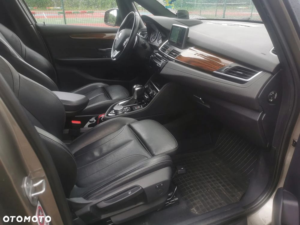 BMW Seria 2 220d xDrive Sport-Aut Luxury Line - 13
