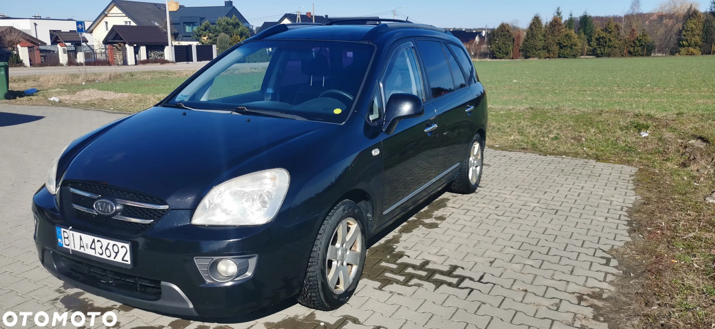 Kia Carens 2.0 CVVT EX - 3
